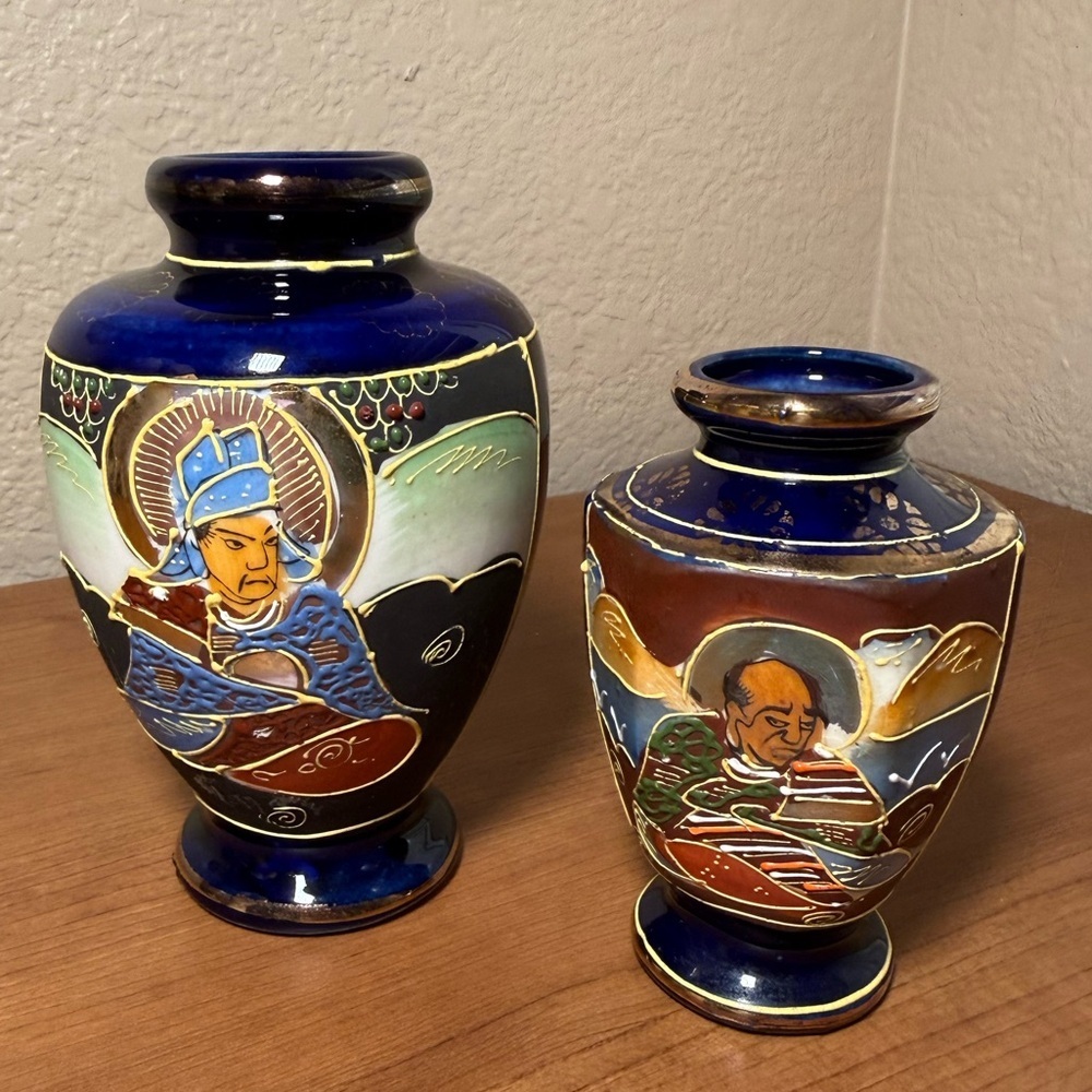 Vintage Pair Of Japanese Cobalt Blue Satsuma Vases Moriage Design Both Marked